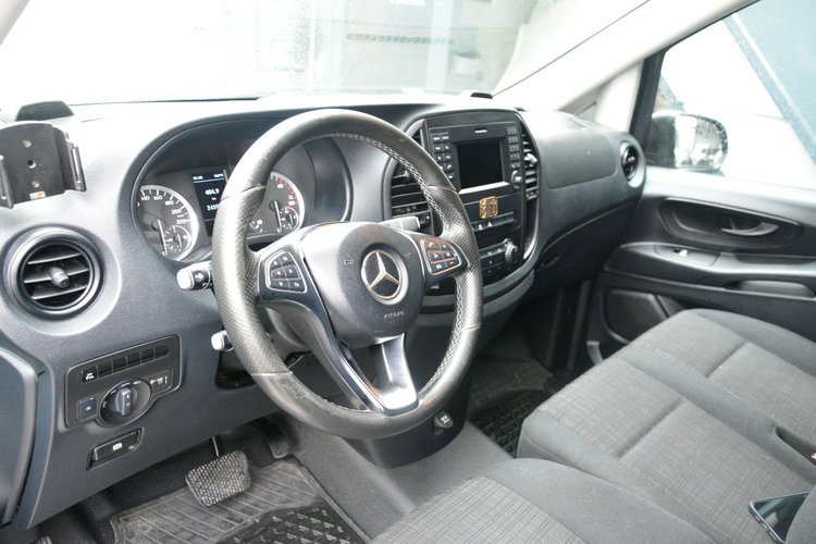Mercedes Vito 2.2 cdi automat c.brutto zdjęcie 9
