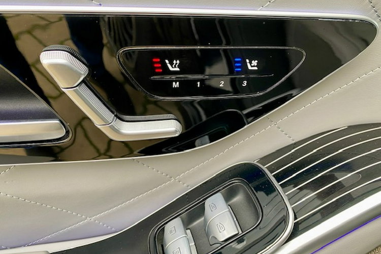 Mercedes S 580 SALON PL / VOLL / 4X4 / DYSTRONIC / OŚ SKRĘTNA / AMG / PANORAMA DACH zdjęcie 8