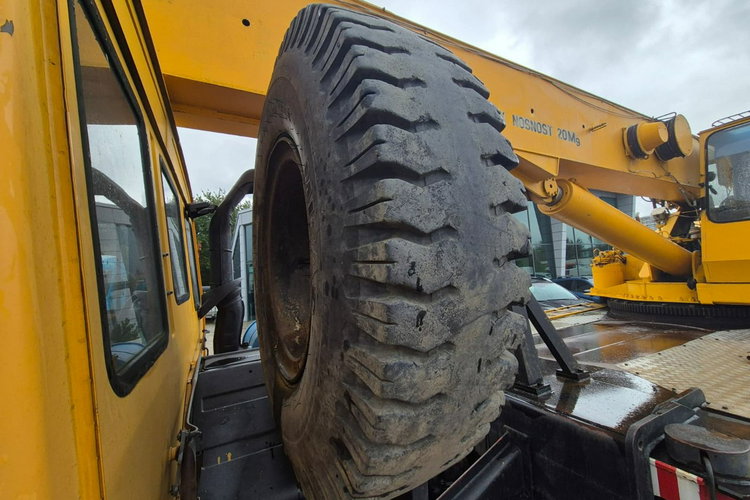 T815 6X6 Tatra T815 6X6 / DZWIG 20 TON / 1 WŁ / SPRAWNY / POLSKA ZABUDOWA BUMAR zdjęcie 23