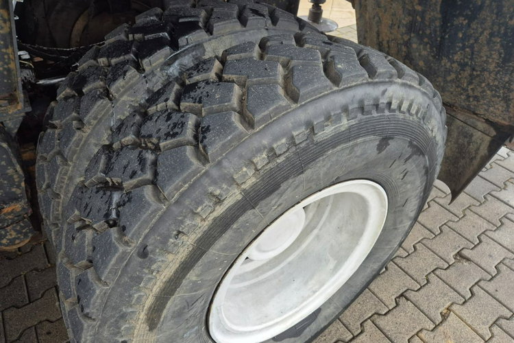 T815 6X6 Tatra T815 6X6 / DZWIG 20 TON / 1 WŁ / SPRAWNY / POLSKA ZABUDOWA BUMAR zdjęcie 26