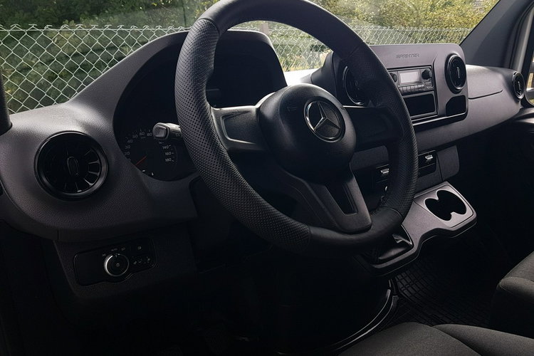 Mercedes Sprinter KONTENER 8EP 4.11x2.15x2.30 KLIMA 314 CDI MANUAL 6 BIEGÓW DMC 3500 KG zdjęcie 6