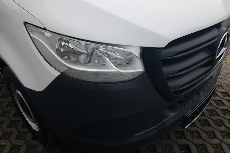 Mercedes Sprinter KONTENER 8EP 4.11x2.15x2.30 KLIMA 314 CDI MANUAL 6 BIEGÓW DMC 3500 KG zdjęcie 23
