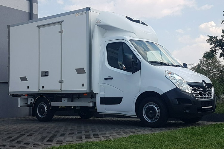 Renault Master CHŁODNIA AGREGAT 6EP IZOTERMA 3.32x2.11x2.01 KLIMA DMC 3500 KG zdjęcie 30