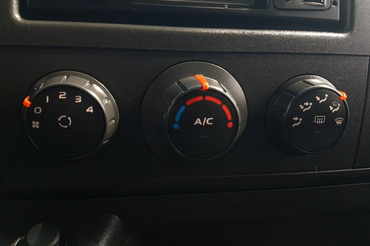 Renault Master CHŁODNIA AGREGAT 6EP IZOTERMA 3.32x2.11x2.01 KLIMA DMC 3500 KG zdjęcie 33