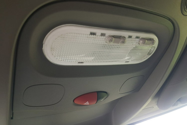 Renault Master CHŁODNIA AGREGAT 6EP IZOTERMA 3.32x2.11x2.01 KLIMA DMC 3500 KG zdjęcie 36