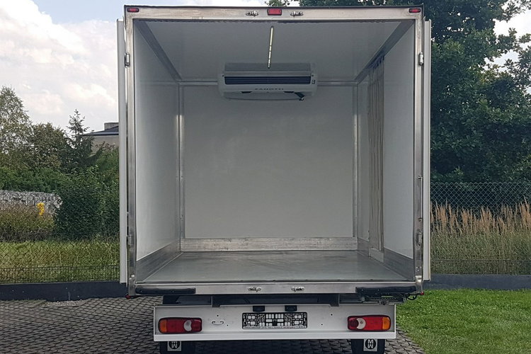Renault Master CHŁODNIA AGREGAT 6EP IZOTERMA 3.32x2.11x2.01 KLIMA DMC 3500 KG zdjęcie 5