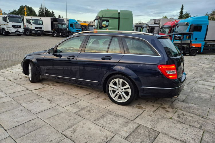 C 220 Mercedes-Benz Klasa C 200 T CGI Automatik BlueEFFICIENCY Avantgarde zdjęcie 11