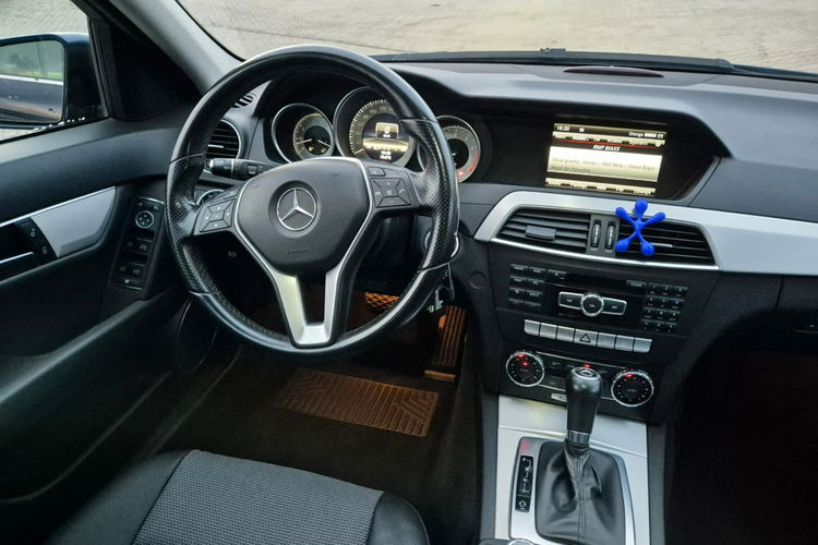 C 220 Mercedes-Benz Klasa C 200 T CGI Automatik BlueEFFICIENCY Avantgarde zdjęcie 20