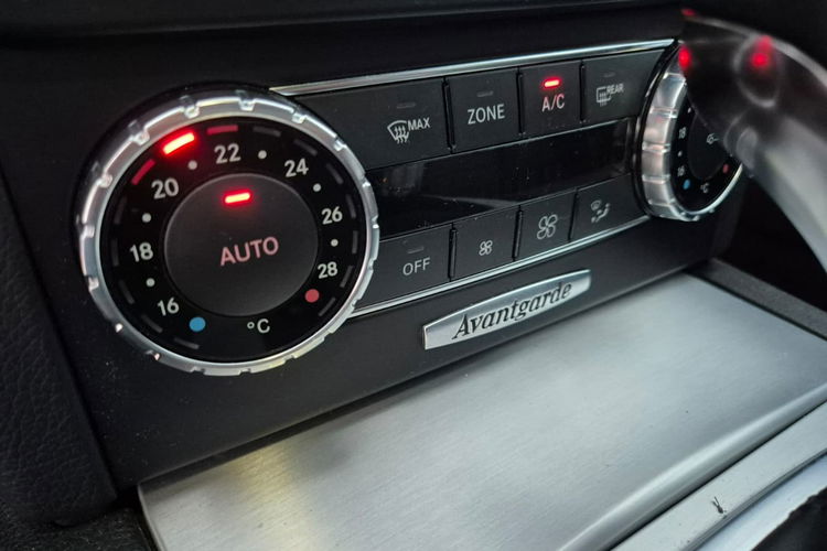 C 220 Mercedes-Benz Klasa C 200 T CGI Automatik BlueEFFICIENCY Avantgarde zdjęcie 25