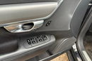 Volvo V90 T5 254 KM Momentum Kamera Tempomat Aktywny zdjęcie 17