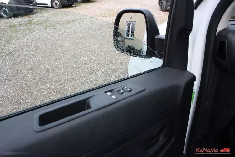 Peugeot Expert zdjęcie 21