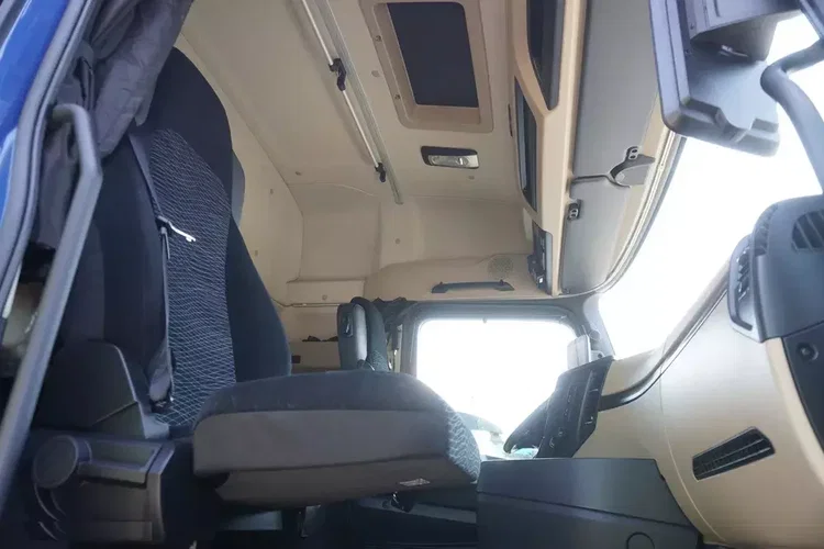 Mercedes Actros 2545 / Chłodnia z multitemperaturą / zdjęcie 26