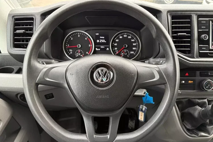 Volkswagen Crafter L3H2 119999zł NETTO Brygadówka 7 osób 2.0TDi/140KM zdjęcie 20