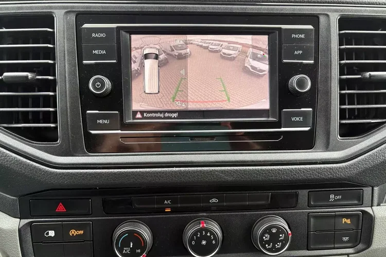 Volkswagen Crafter L3H2 119999zł NETTO Brygadówka 7 osób 2.0TDi/140KM zdjęcie 23