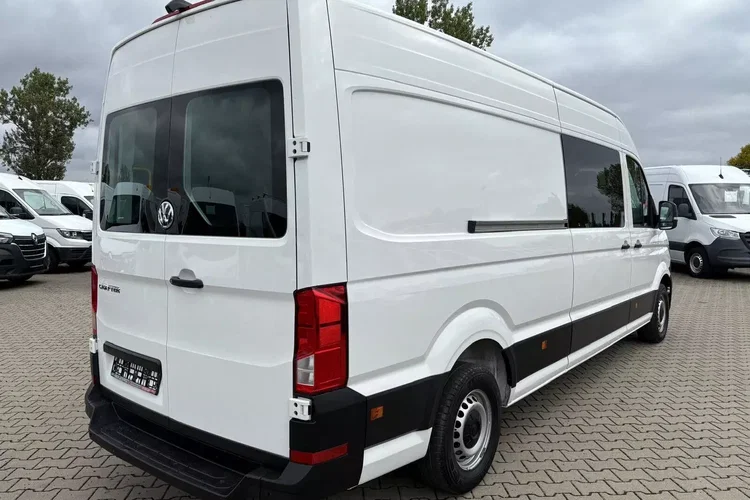 Volkswagen Crafter L3H2 119999zł NETTO Brygadówka 7 osób 2.0TDi/140KM zdjęcie 9