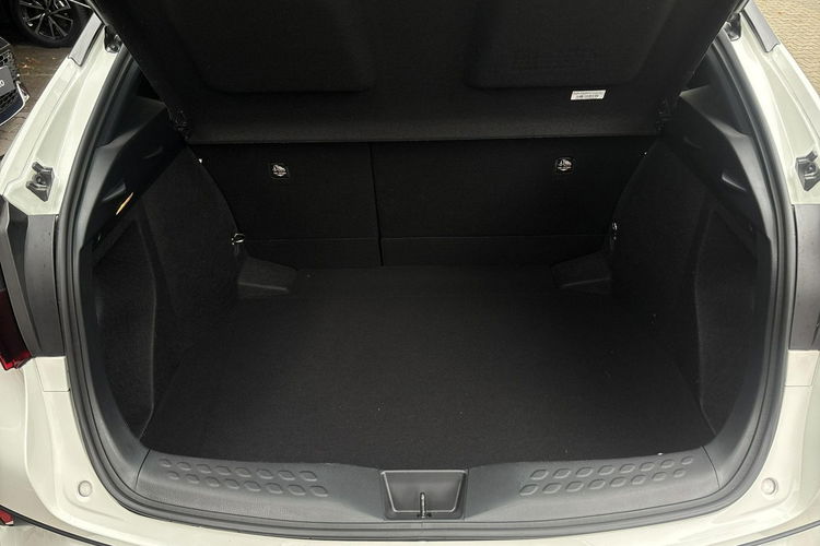 Toyota C-HR 1.8 HSD 122KM COMFORT, salon Polska, gwarancja, FV23% zdjęcie 12