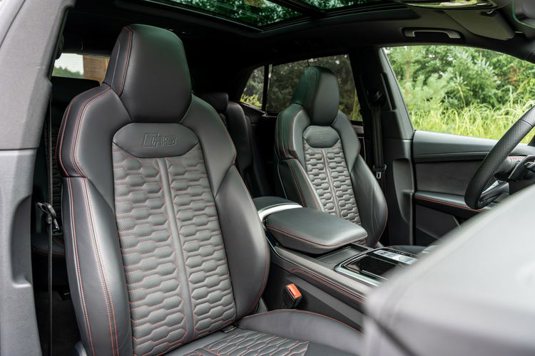 Audi RS Q8 MG MOTORSPORT / REVENTON / EVENTURI / SALON POLSKA / BEZWYPADKOWA FVAT zdjęcie 50