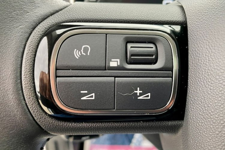 Citroen C5 Aircross / SALON PL / VOOL / SKÓRA / PANORAMA DACH / KAMERA / NAVI / Gwarancja zdjęcie 13