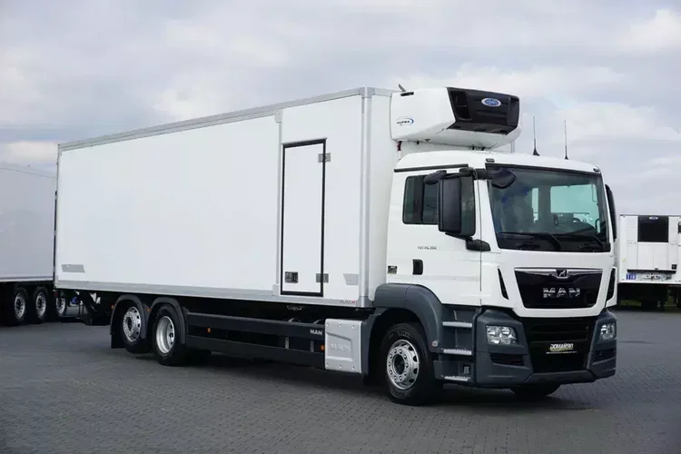 MAN TGS / 26.360 / EURO 6 / CHŁODNIA + WINDA / 23 PALETY zdjęcie 1
