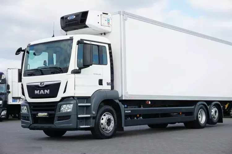 MAN TGS / 26.360 / EURO 6 / CHŁODNIA + WINDA / 23 PALETY zdjęcie 28