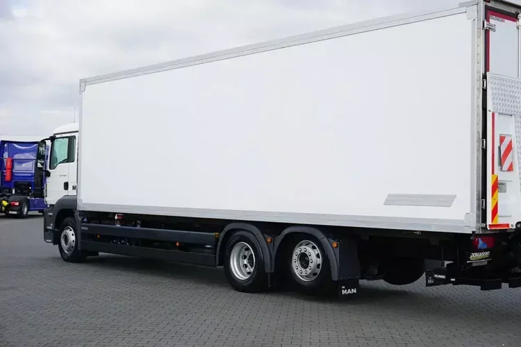 MAN TGS / 26.360 / EURO 6 / CHŁODNIA + WINDA / 23 PALETY zdjęcie 32