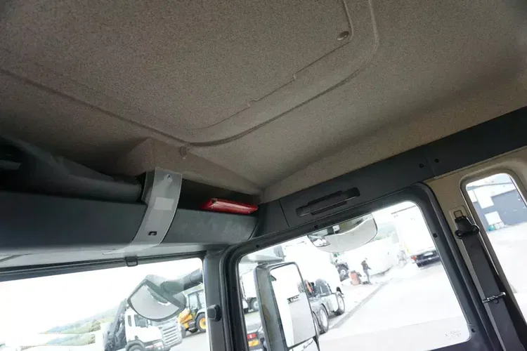 MAN TGS / 26.360 / EURO 6 / CHŁODNIA + WINDA / 23 PALETY zdjęcie 37