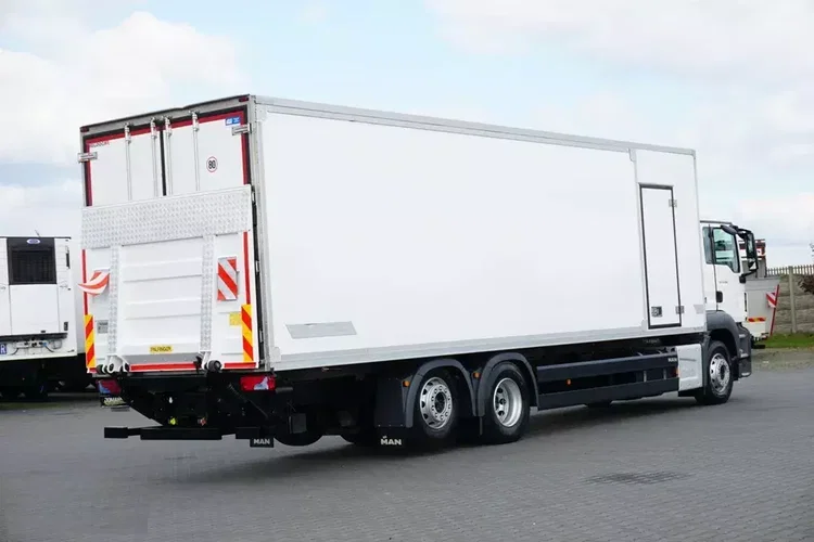 MAN TGS / 26.360 / EURO 6 / CHŁODNIA + WINDA / 23 PALETY zdjęcie 5