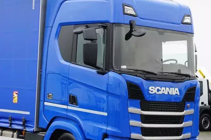 Scania / S 500 / ACC / E 6 / FIRANKA / 20 PALET / DŁ. 8.1 M / RETARDER zdjęcie 29