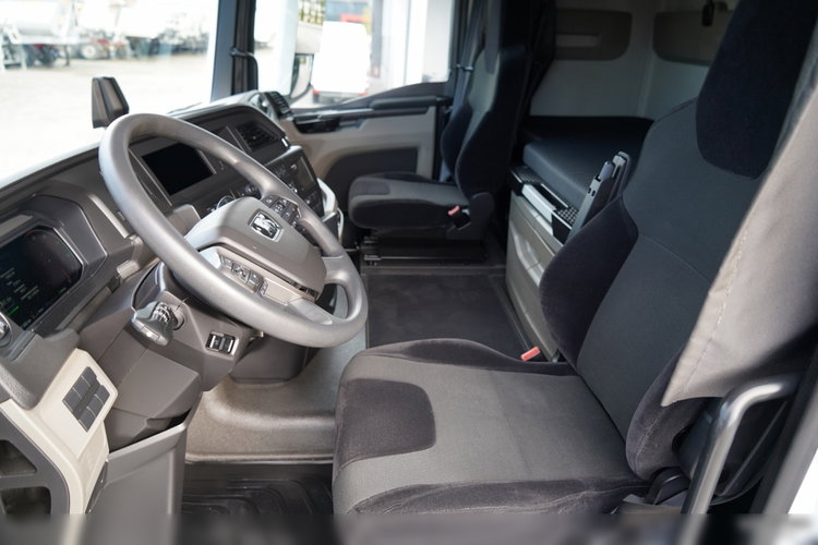 MAN TGX 26.470 / 6x2 / FIRANKA / SOLÓWKA / 6x2 / 120 m3 / OŚ PODNOSZONA / I-PARK COOL / PODŁOGA SZYNA DESKA / zdjęcie 31