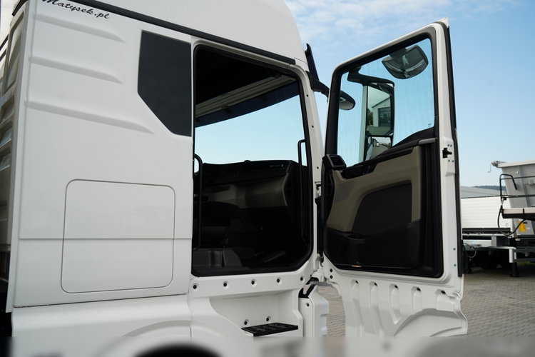 MAN TGX 26.470 / 6x2 / FIRANKA / SOLÓWKA / 6x2 / 120 m3 / OŚ PODNOSZONA / I-PARK COOL / PODŁOGA SZYNA DESKA / zdjęcie 43