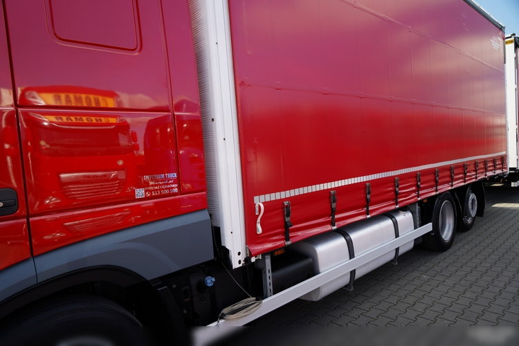 DAF XF 480 / ZESTAW TANDEM / SSC / PRZEJAZDOWY / 6X2 / OŚ PODNOSZONA / PRZYCZEPA WIELTON / SAF / zdjęcie 12