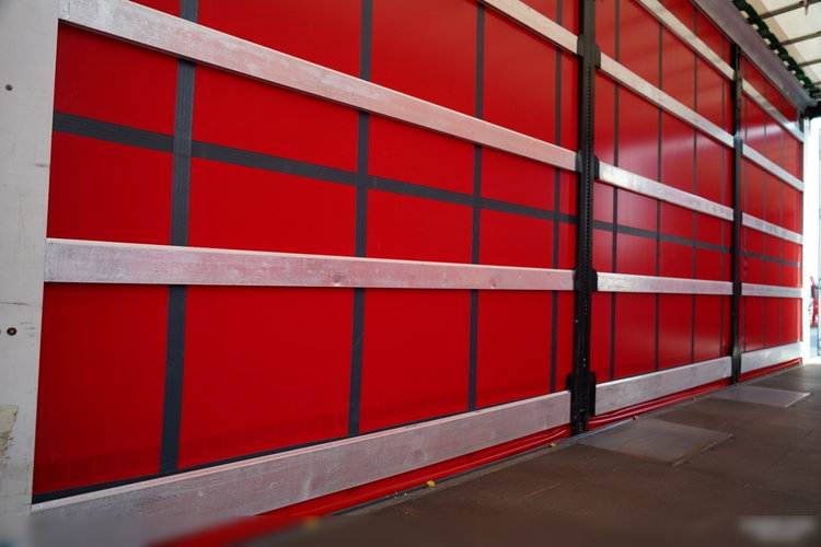 DAF XF 480 / ZESTAW TANDEM / SSC / PRZEJAZDOWY / 6X2 / OŚ PODNOSZONA / PRZYCZEPA WIELTON / SAF / zdjęcie 27