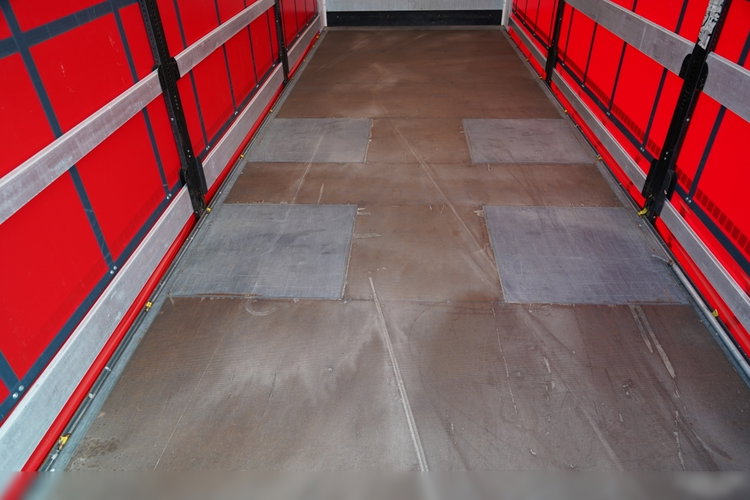 DAF XF 480 / ZESTAW TANDEM / SSC / PRZEJAZDOWY / 6X2 / OŚ PODNOSZONA / PRZYCZEPA WIELTON / SAF / zdjęcie 36