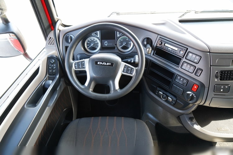 DAF XF 480 / ZESTAW TANDEM / SSC / PRZEJAZDOWY / 6X2 / OŚ PODNOSZONA / PRZYCZEPA WIELTON / SAF / zdjęcie 53