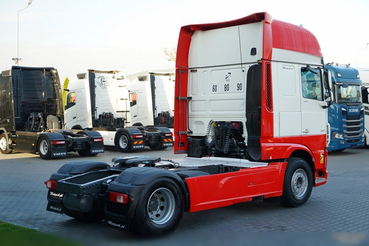 DAF XF 530 / RETARDER / KLIMA POSTOJOWA / SUPER SPACE CAB / zdjęcie 10