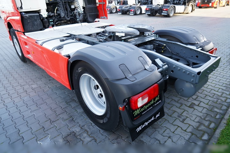 DAF XF 530 / RETARDER / KLIMA POSTOJOWA / SUPER SPACE CAB / zdjęcie 16