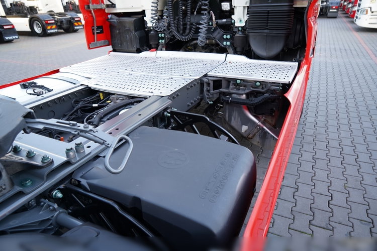 DAF XF 530 / RETARDER / KLIMA POSTOJOWA / SUPER SPACE CAB / zdjęcie 18