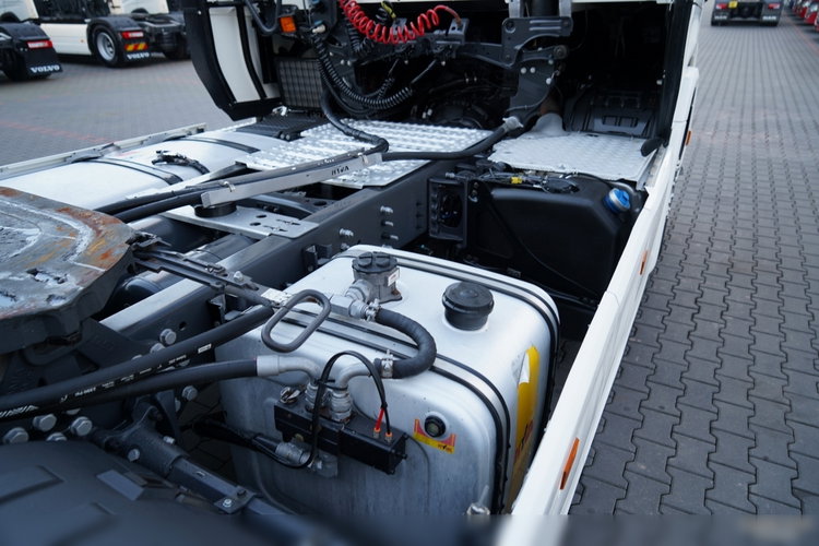 Scania S 450 / HYDRAULIKA / RETARDER / KLIMA POSTOJOWA / ALUFELGI zdjęcie 18