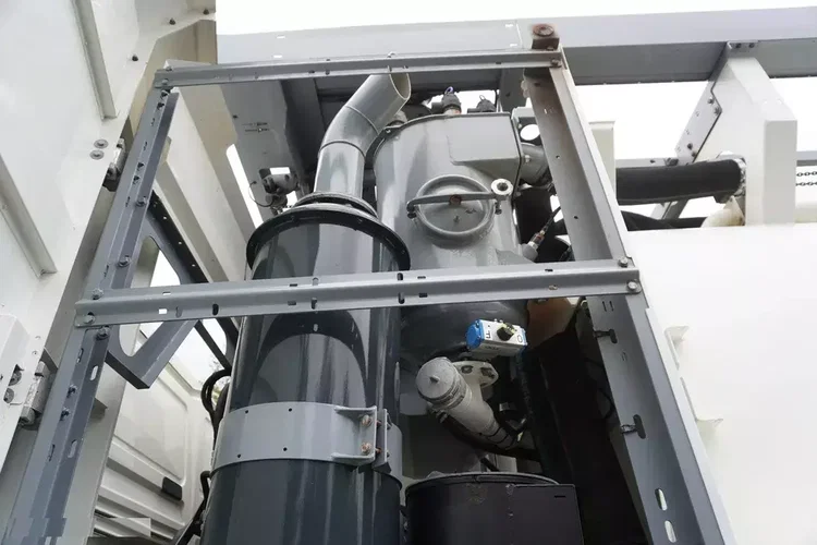 MAN TGS 26.360 E6 / Zabudowa WUKO Rivard 18 m3 / 90 tys. km / oś skrętna zdjęcie 29