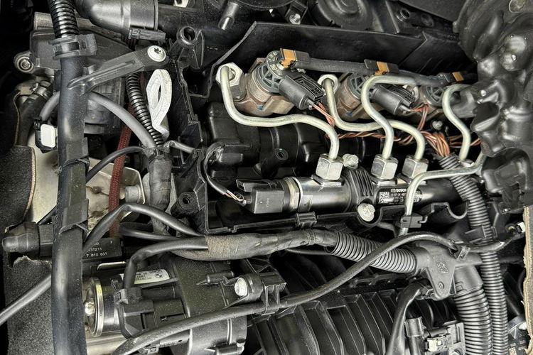 BMW 320 NOWY ROZRZĄD Bardzo zadbana zdjęcie 30