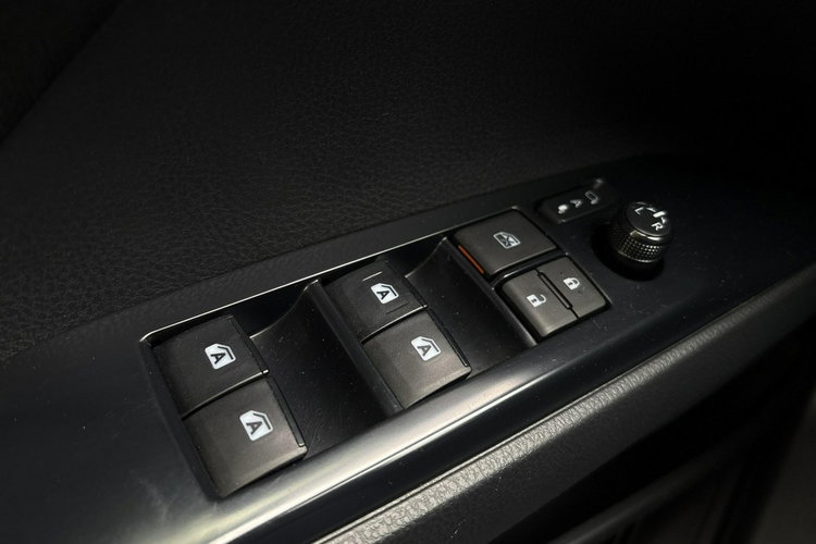 Toyota Camry 2.5 HSD 218KM COMFORT, salon Polska, gwarancja, FV23% zdjęcie 18