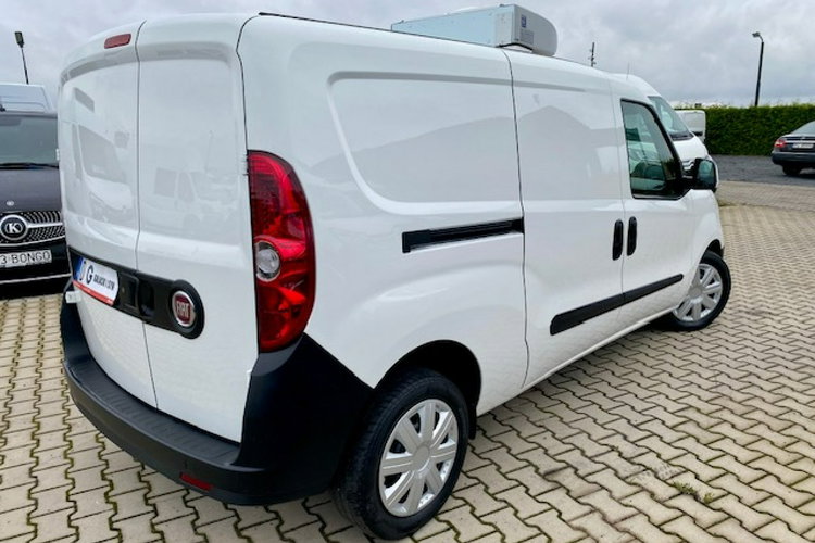 Fiat Doblo SALON PL / MROŻNIA - CHŁODNIA -20st.C / DŁUGI / 93 tys.km / GWARANCJA zdjęcie 5