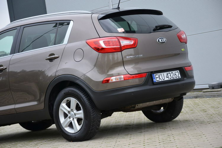 Kia Sportage Czarna Zarejestrowana 1.6GDI 135KM Serwis Navi Skóra Parktronik Alu zdjęcie 9