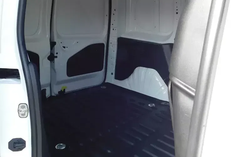 Peugeot PARTNER zdjęcie 4