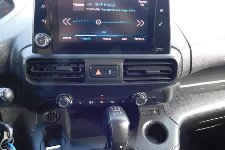 Peugeot PARTNER zdjęcie 9