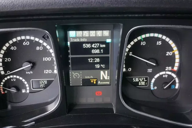 Mercedes ACTROS / 2543 / ACC / E 6 / PEŁNY ADR / SKRZYNIOWY / ZAWIESIE POD WÓZEK zdjęcie 12