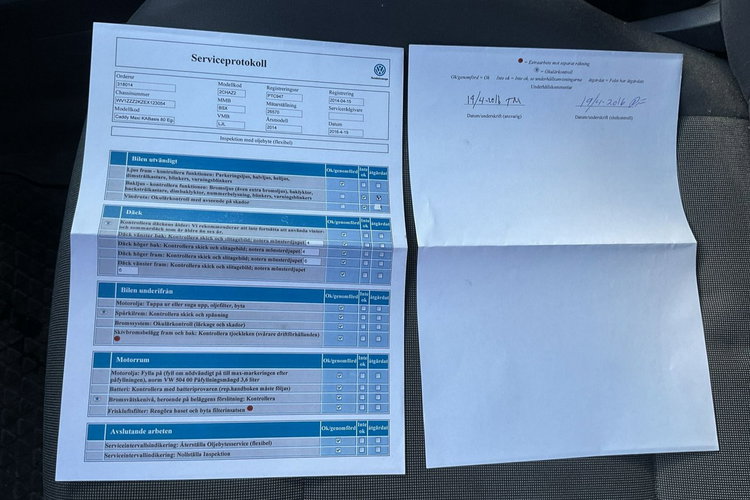 Volkswagen Caddy 2.0 EcoFuel MPI 109 KM MAXI z Nową instalacją LPG 2013 zdjęcie 19