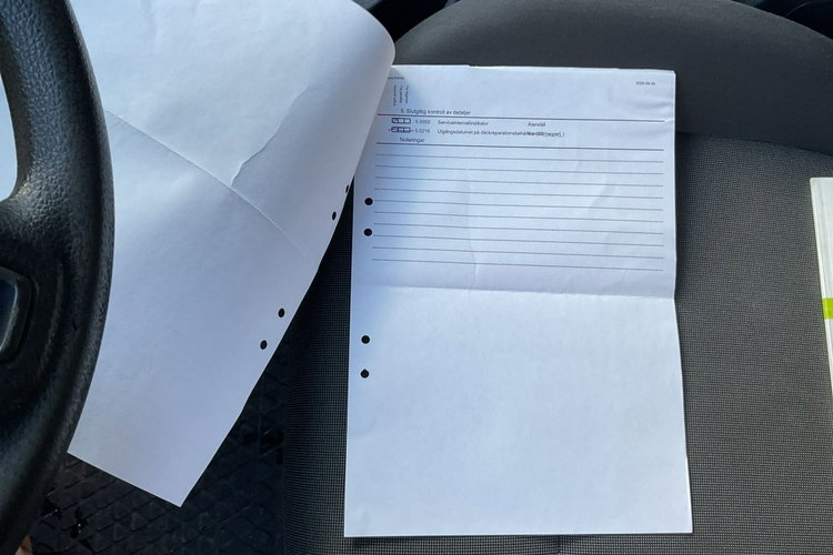 Volkswagen Caddy 2.0 EcoFuel MPI 109 KM MAXI z Nową instalacją LPG 2013 zdjęcie 27