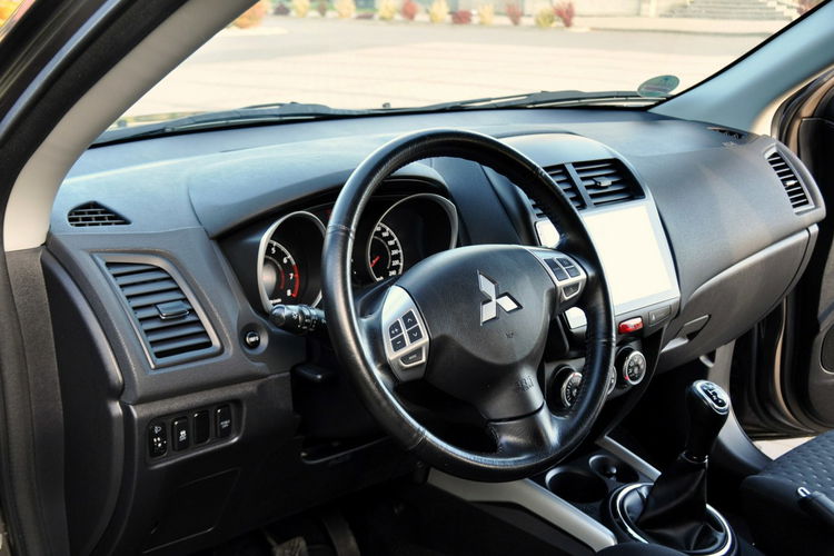 Mitsubishi ASX 1.6i(117KM) 128tyś.km Duża Navi Parktronik I Wł Welur Chrom Alu17"ASO zdjęcie 22