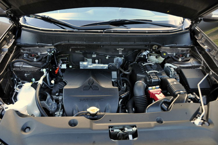 Mitsubishi ASX 1.6i(117KM) 128tyś.km Duża Navi Parktronik I Wł Welur Chrom Alu17"ASO zdjęcie 38